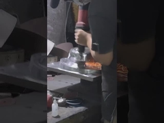 Couverture de toilette en plastique Matériau brut granulaire Poudre de résine de formaldéhyde d'urée