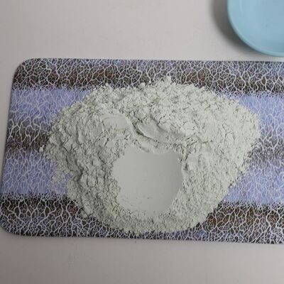 SONYEE Humidité 0,1% MAX Pure Melamine en poudre Substance non dangereuse Insoluble dans l'eau Essentielle pour les applications de l'industrie textile et du papier