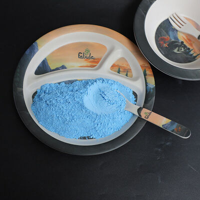 Substance non dangereuse Poudre de mélamine pure. Polymérisation dangereuse ne se produira pas. Utilisée dans la production de revêtements et d'adhésifs