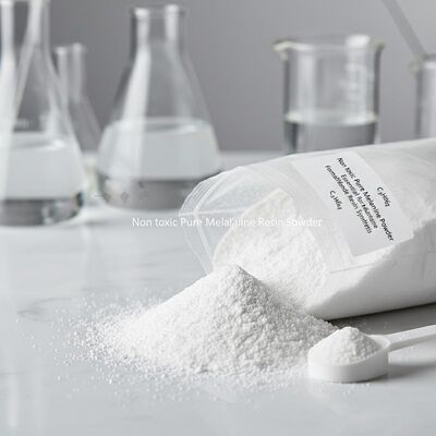 Poudre de mélamine pure non toxique Formule moléculaire C3H6N6 Matière première essentielle pour la synthèse de résine mélamine-formaldéhyde