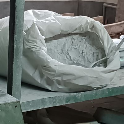 Poudre de mélamine pure blanche organique non inflammable non toxique