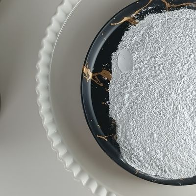 Poudre de glaçage de mélamine de CAS 108-78-1 Tripolycyanamide C3H6N6 pour l'adhésif