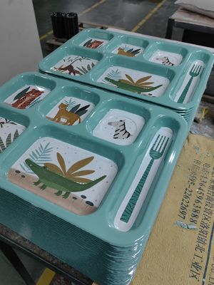 matière première de la mélamine 20kgs/bag   Cuvettes en plastique de mélamine de Cas 108-78-1