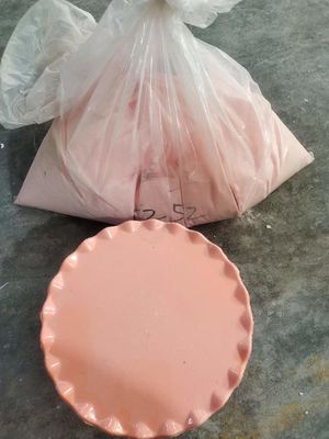 La matière première de mélamine non toxique saupoudrent le composé de bâti de l'urée 99,8%