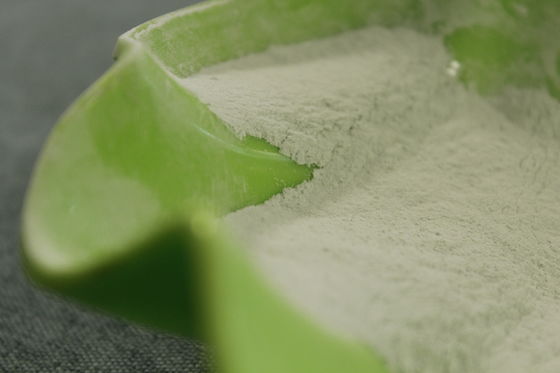 Plats et cuvettes en plastique de moulage aminés 25kg/bag de mélamine d'UC1P