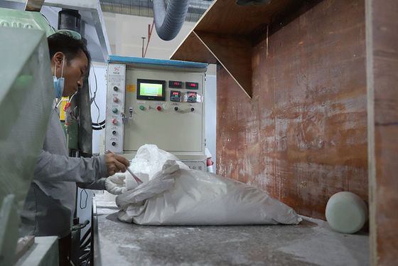 mélamine 99.8%min pure saupoudrer la poudre industrielle 25KGS/BAG de résine de mélamine de catégorie