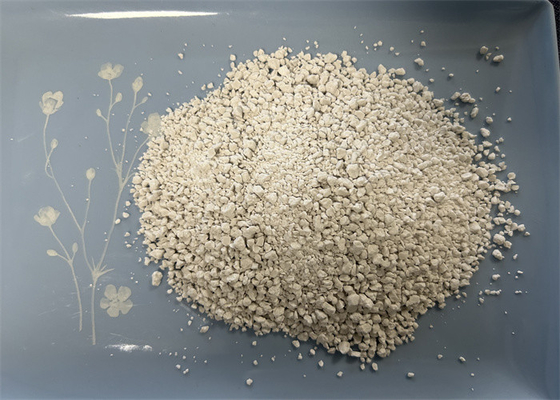 Poudre de moulage à 99% de mélamine Additifs industriels Résine synthétique Matériau de base