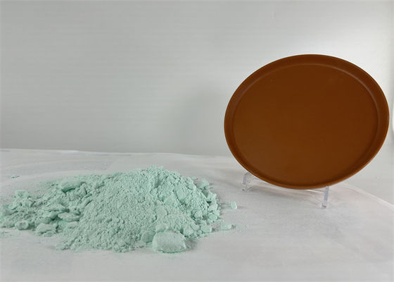 Produits à base de mélamine en poudre blanche