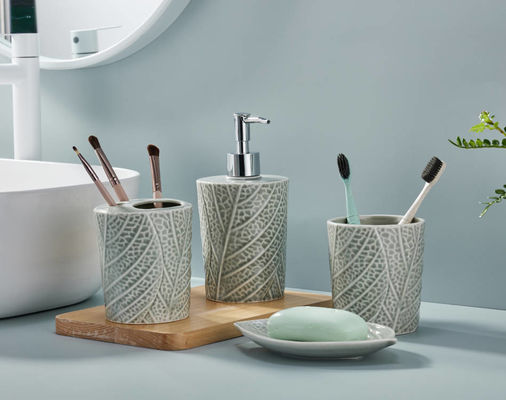 Un distributeur de savon à pompe à main