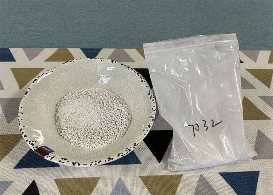 Mélamine pure non toxique saupoudrer l'aspect blanc pour les températures et des pressions normales