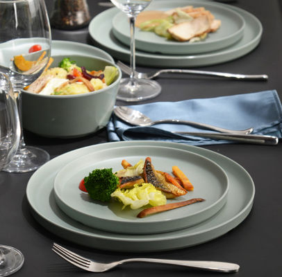 Un ensemble de vaisselle en mélamine indestructible, lave-vaisselle sécurisée et sans BPA