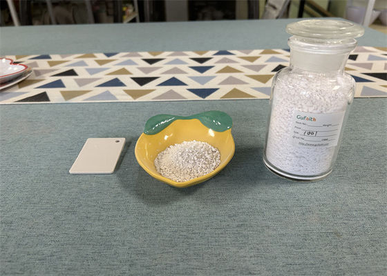 108 78 1 Cas poudre de moulage de mélamine de cristal blanc 99,8% min Résine de formaldéhyde