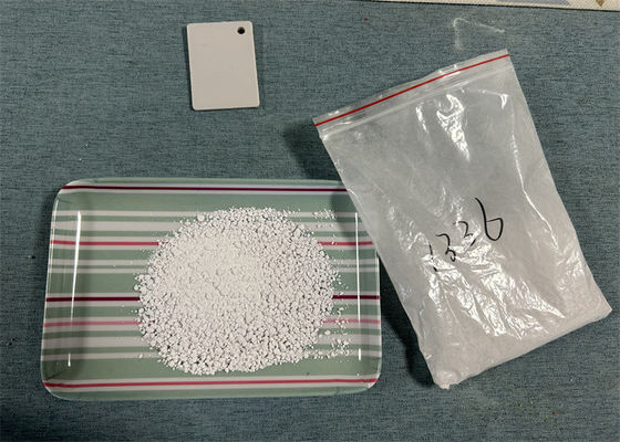 990,8% de résine de poudre de moulage de mélamine matière première C3h6n6