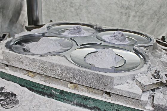 Poudre de résine de formaldéhyde de mélamine blanche de haute pureté finement lisse