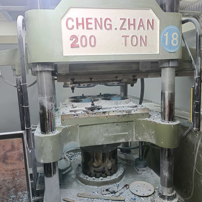 Machine de moulage de ustensiles de table à mélamine commandée par ordinateur 1*2 Cavité pour plaque de mélamine sur mesure