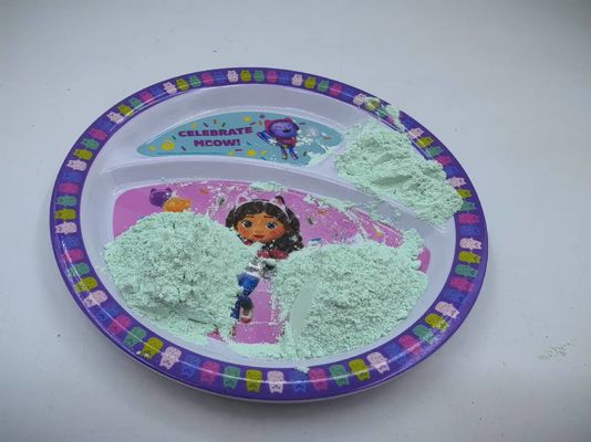 Utilisation de poudre de vitrage blanche LG110 LG220 LG250 pour l'éclairage des ustensiles de table en mélamine