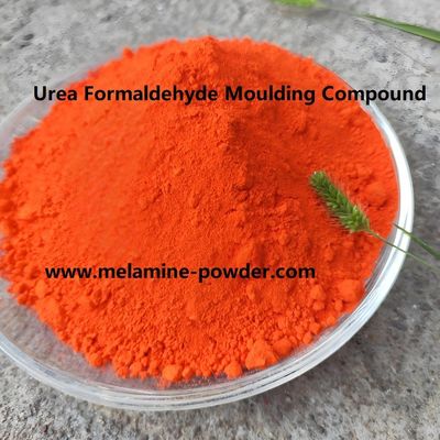 Composé de moulage au formaldéhyde d'urée pour ustensiles de table à base de mélamine durables