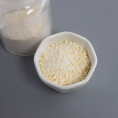 SHUANGYAN Teneur en cendres 0,003 pour cent Granulés de mélamine Formule moléculaire C3H6N6 Matériau approprié pour la production industrielle chimique