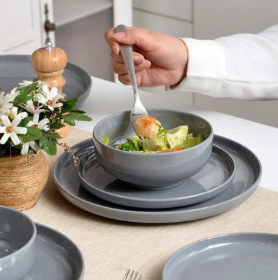 Ensemble de vaisselle en mélamine Ensemble de assiettes et de bols Ensemble de plats 12pcs Ensemble de vaisselle pour 4 assiettes en mélamine Ensemble de vaisselle en extérieur Léger