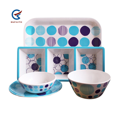 Des ensembles de vaisselle en mélamine bleue avec bol de mélange
