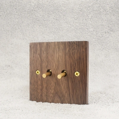 Commande vocale Wi-Fi en bois massif